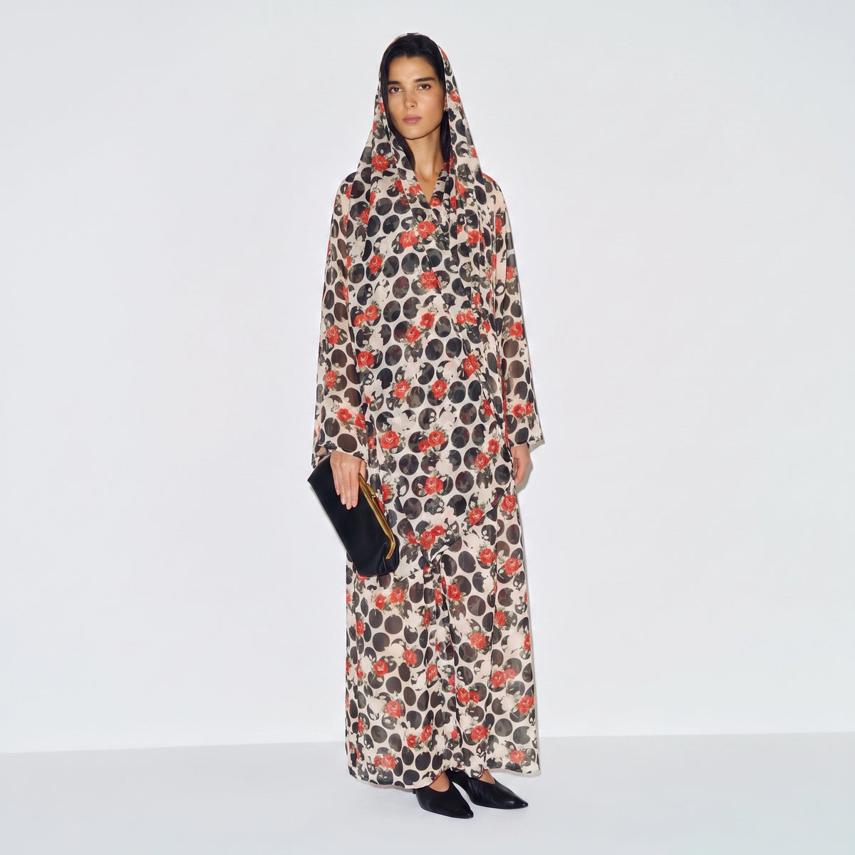 Rose Dot Abaya