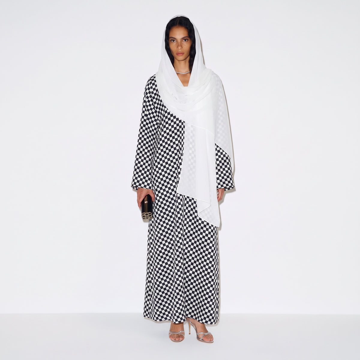 Noir Check Abaya