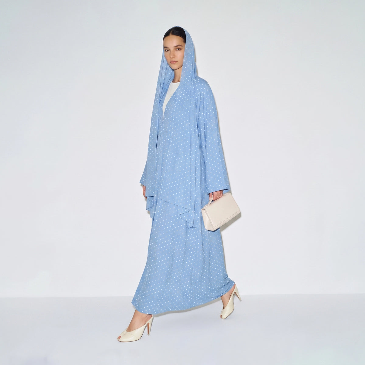 Cornflower Dot Abaya