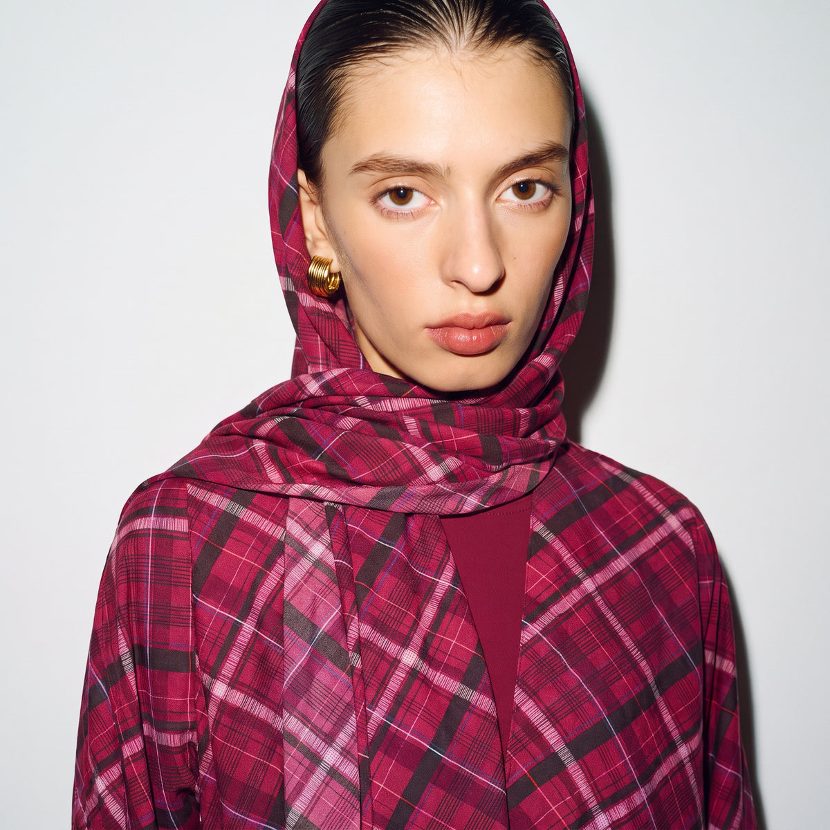 Berry Plaid Abaya