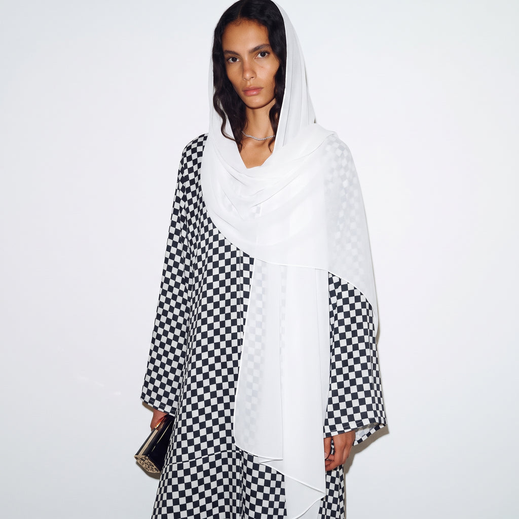Noir Check Abaya