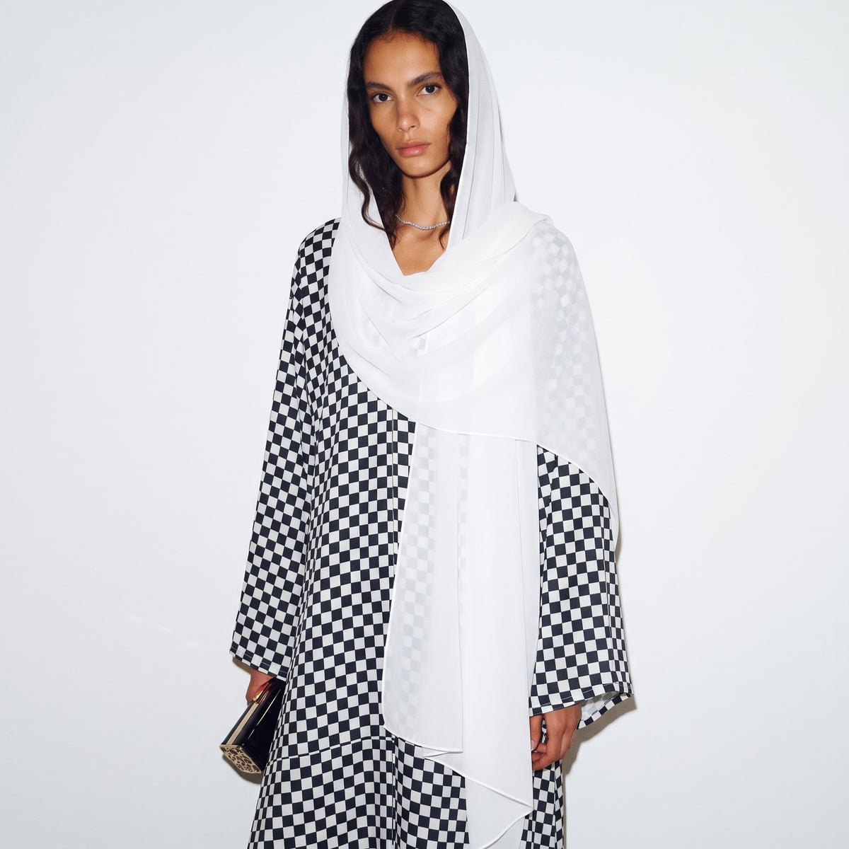 Noir Check Abaya