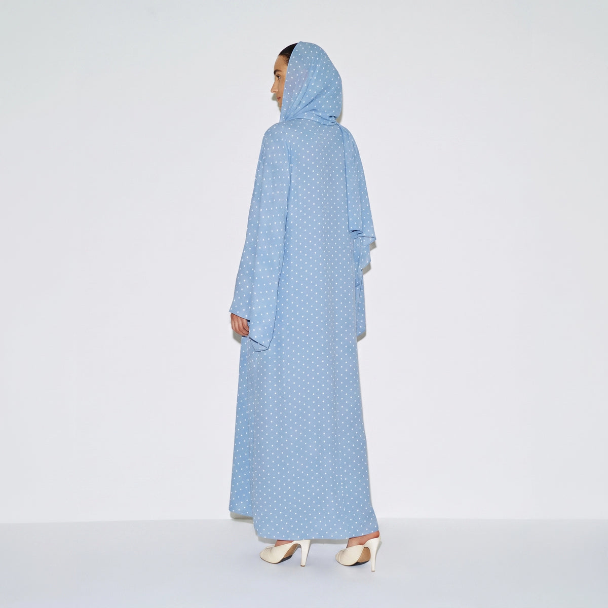 Cornflower Dot Abaya