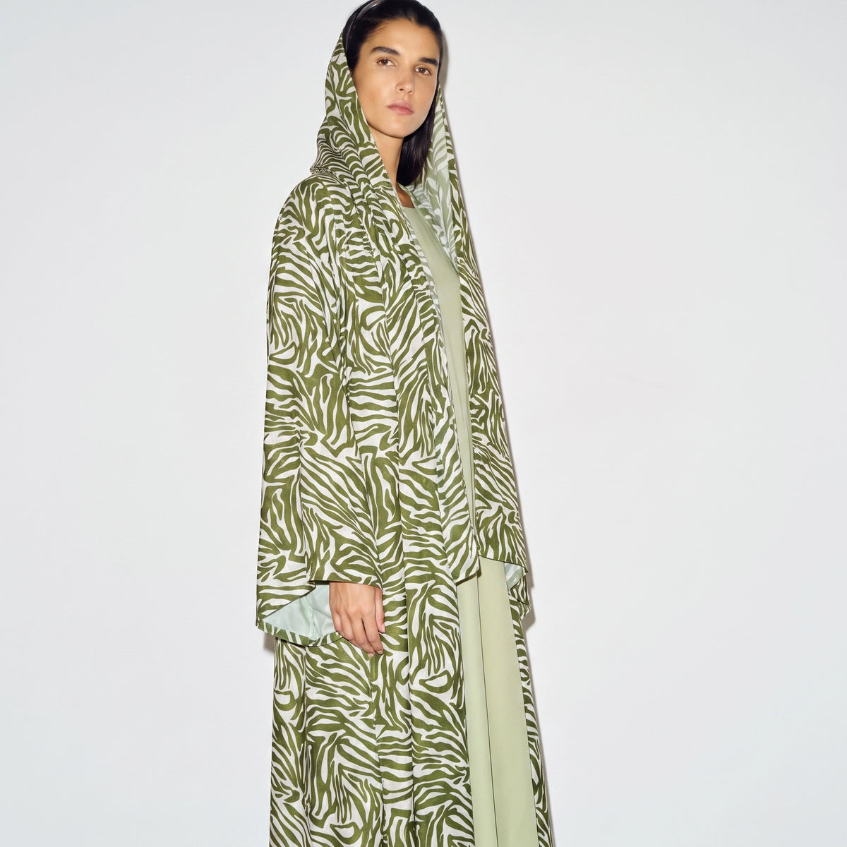 Zebra Moss Abaya